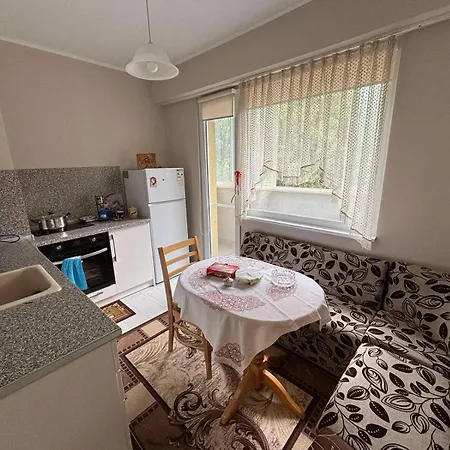 Apartament Lovely